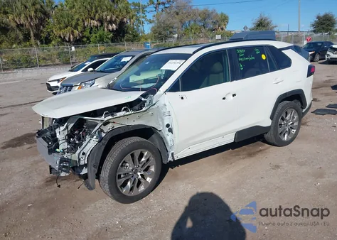 2021 Toyota Rav4 Xle Premium из США, поврежденный, VIN 2T3C1RFV9MW171221